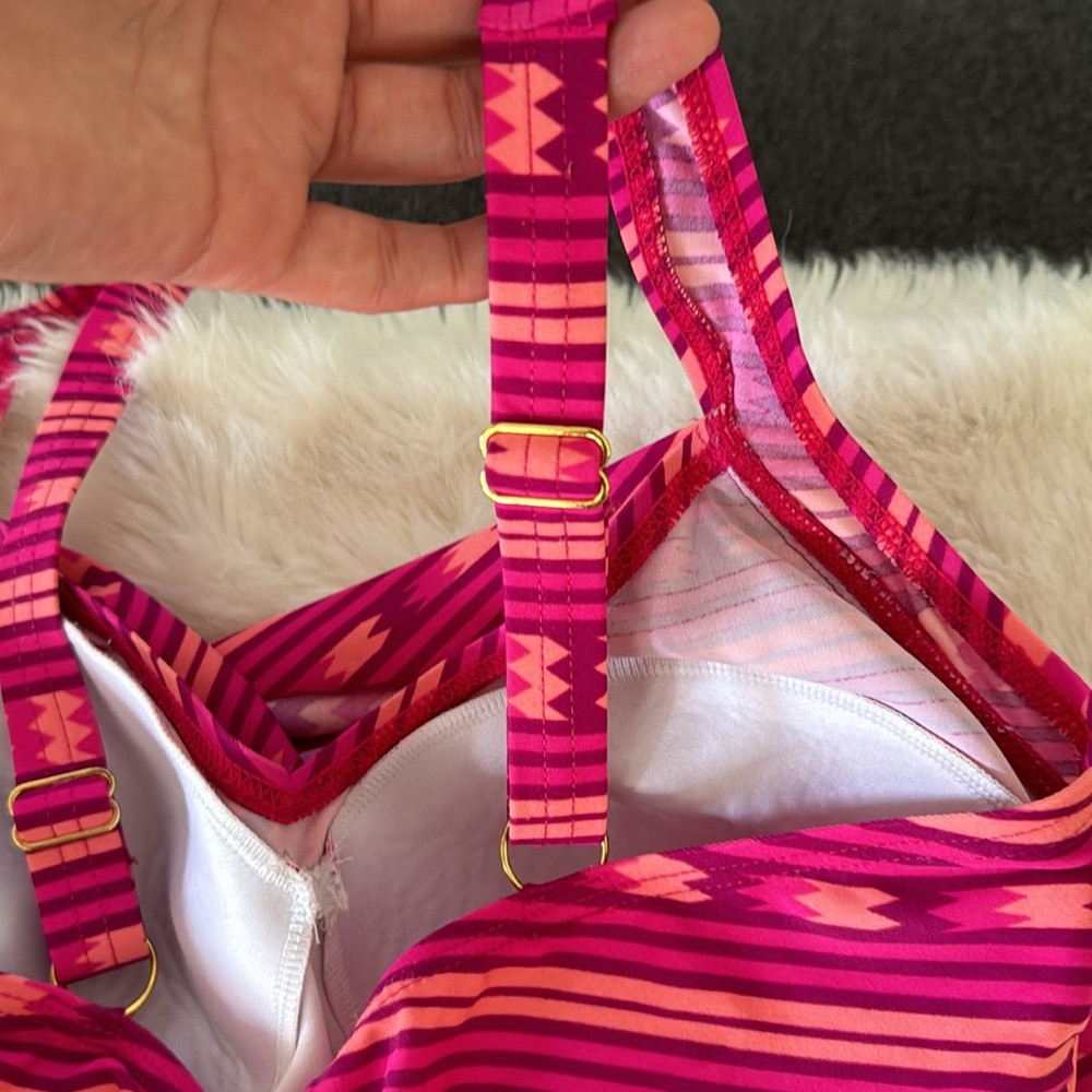 Bathing suit - Picture 5 of 7